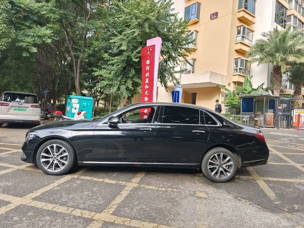 Mercedes-Benz E-Class — миниатюра 4
