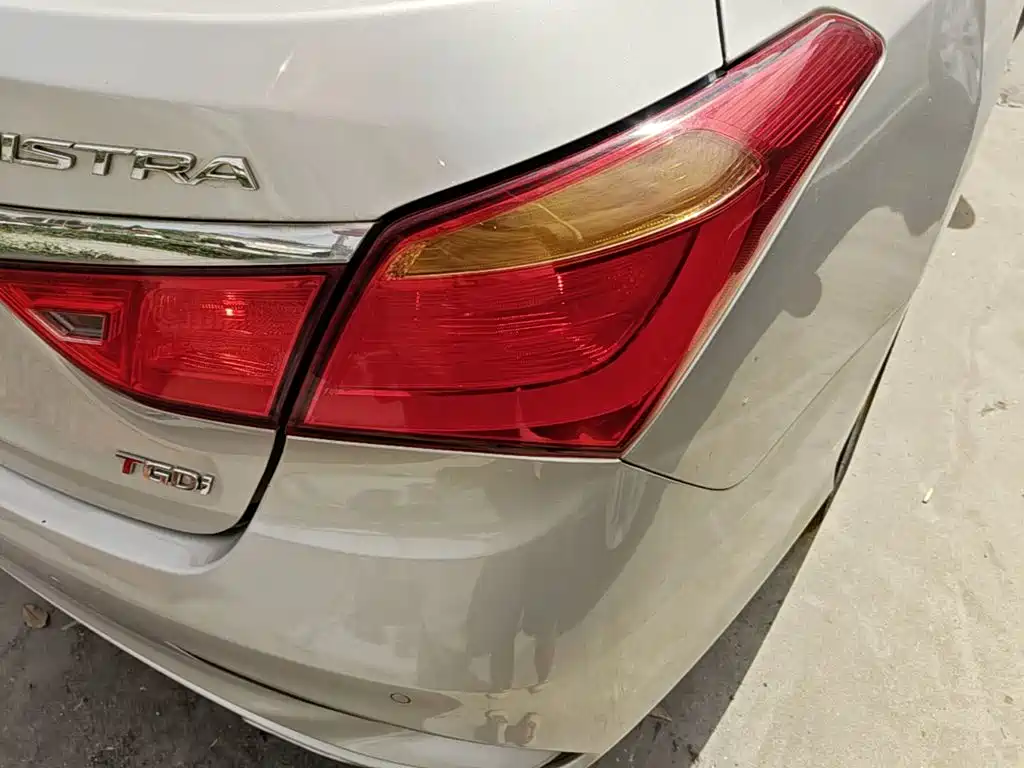 Hyundai Mistra — миниатюра 8