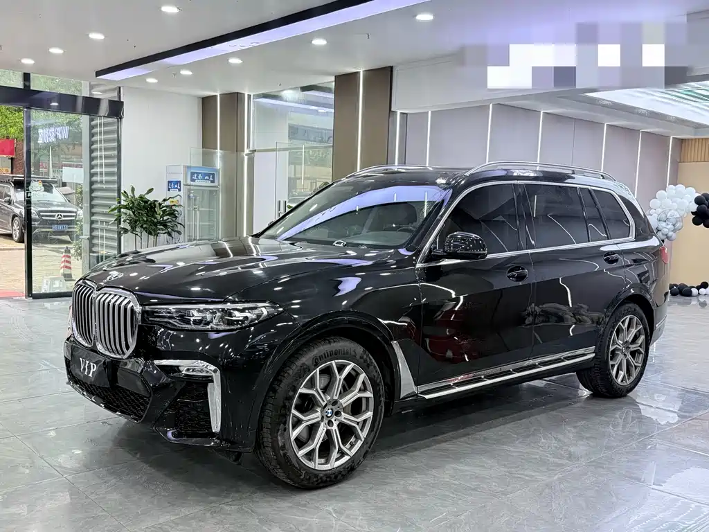 Купить BMW X7