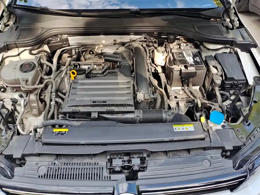 Volkswagen Golf — миниатюра 10