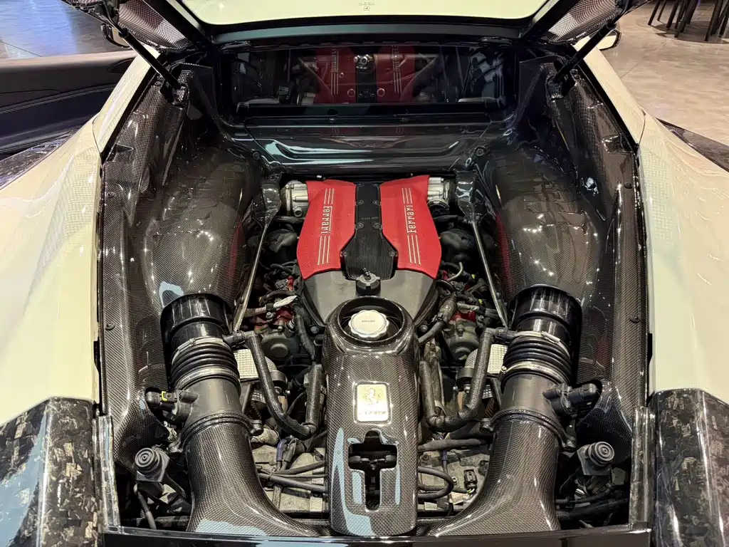 Ferrari 488 — миниатюра 13