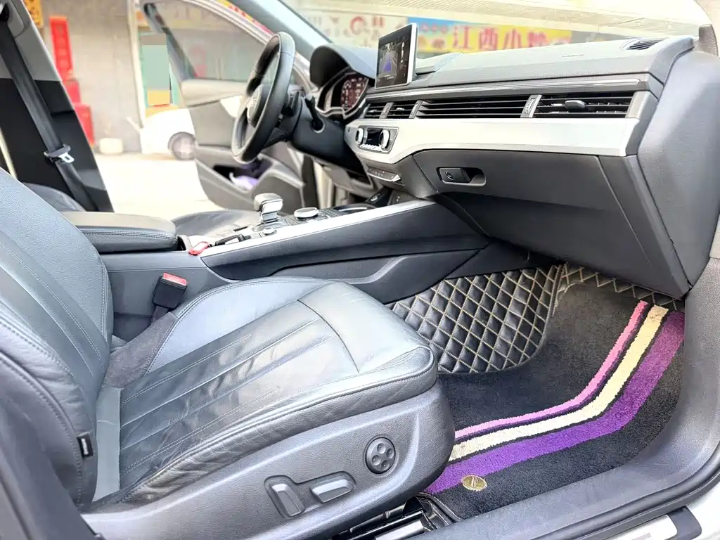 Audi A4L — миниатюра 14