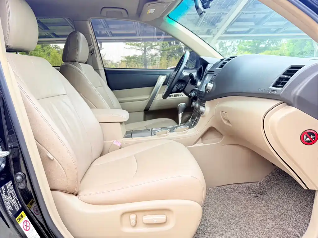 Toyota Highlander — миниатюра 13