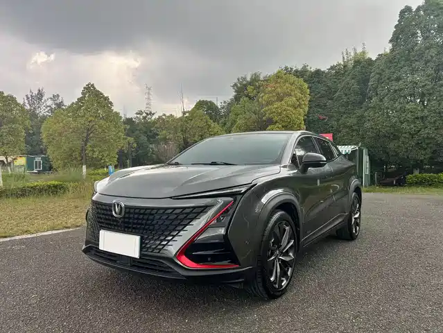 CHANGAN  UNI T 2020