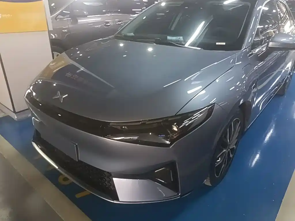 XPeng P5