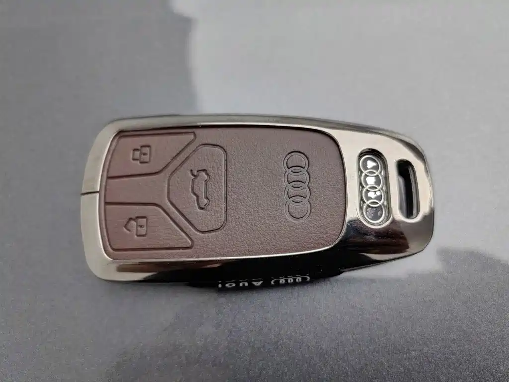 Audi A4L — миниатюра 19