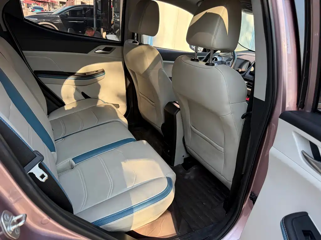 BYD Yuan Pro — миниатюра 6