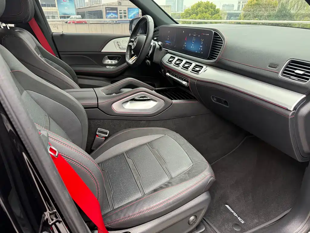 MERCEDES-BENZ GLE AMG