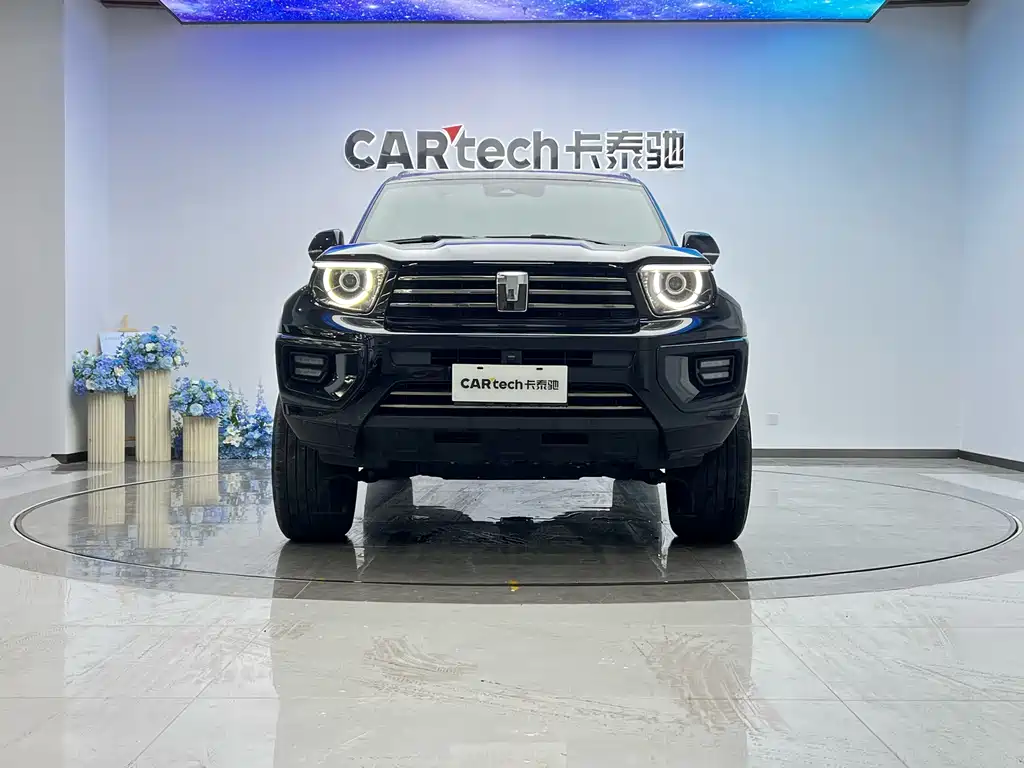 TANK TANK 700 NEW ENERGY