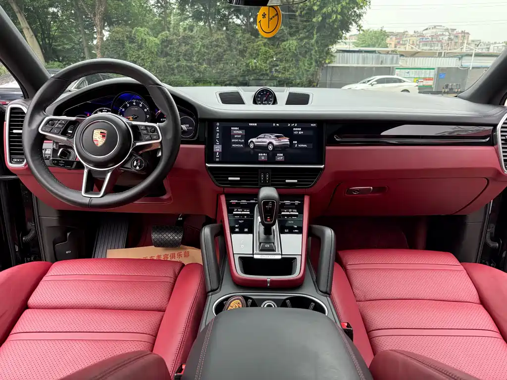 Porsche Cayenne — миниатюра 16