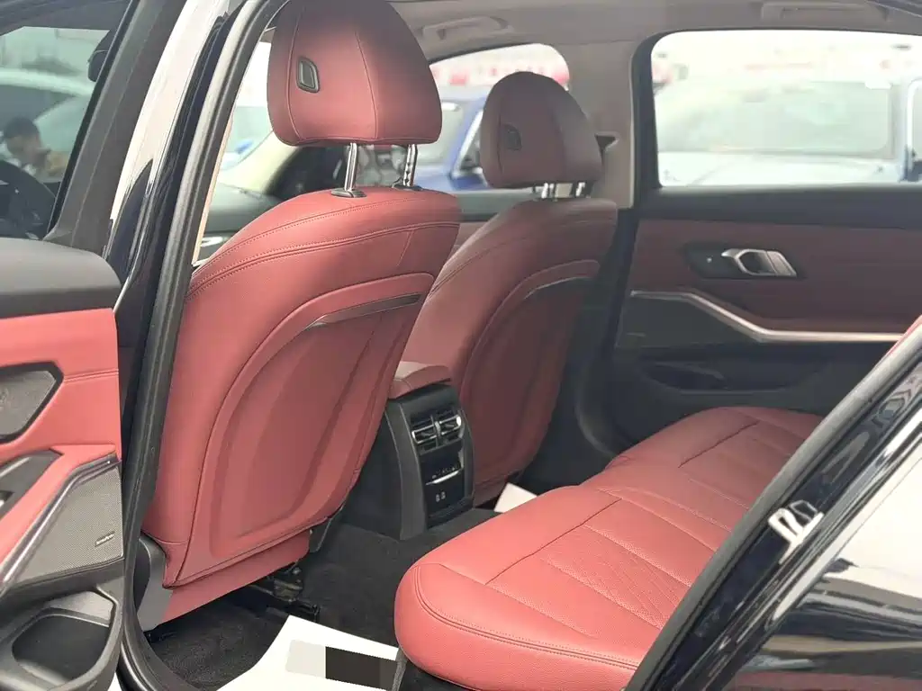 BMW 3 Series 3 2023 325Li M Sport
