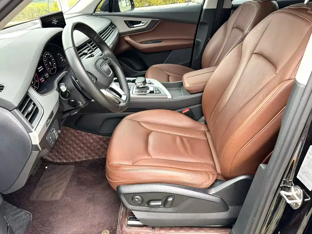 Audi Q7 2019 55 TFSI