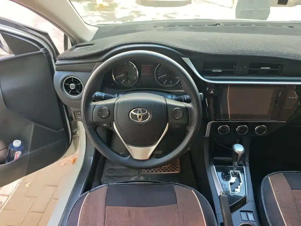 Toyota Corolla — миниатюра 3