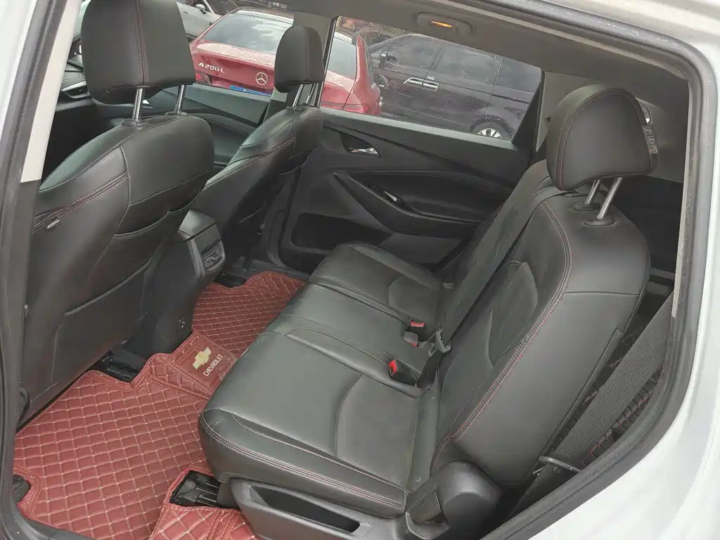 Chevrolet Volando — миниатюра 15