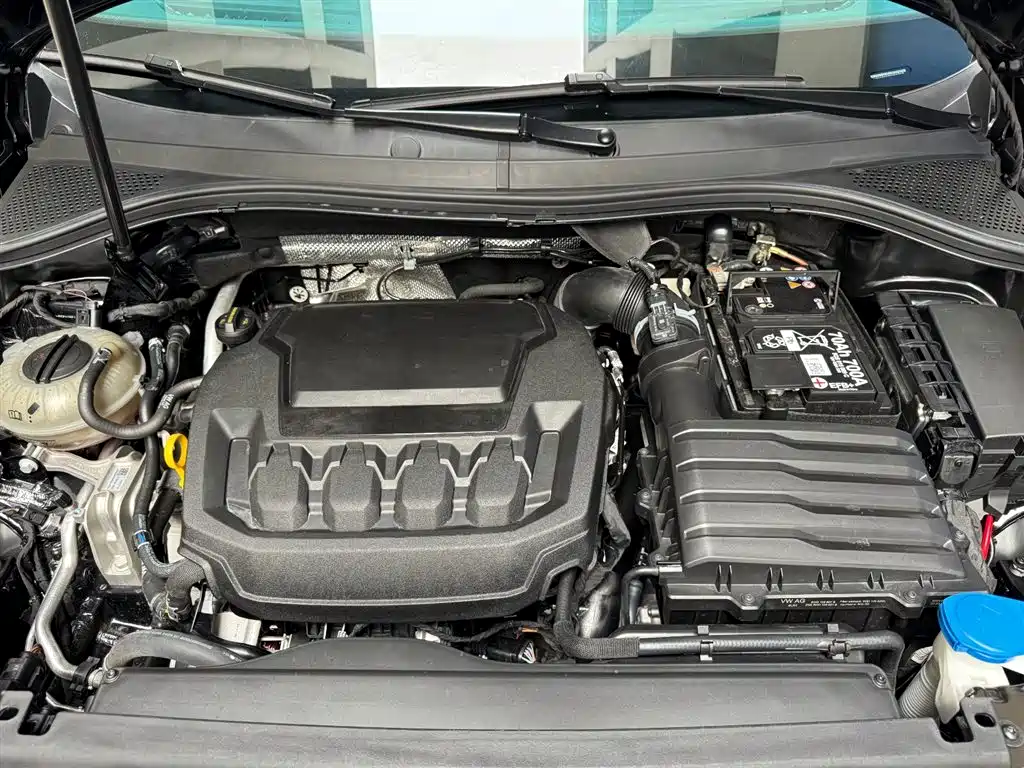 Volkswagen Tiguan L L 2024 330TSI AT R-Line