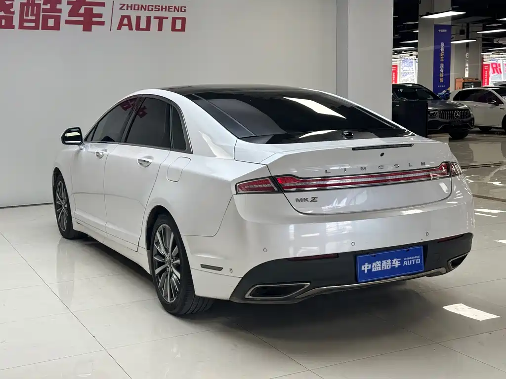 LINCOLN MKZ