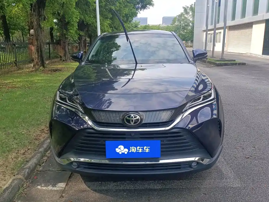 Toyota Harrier — миниатюра 2