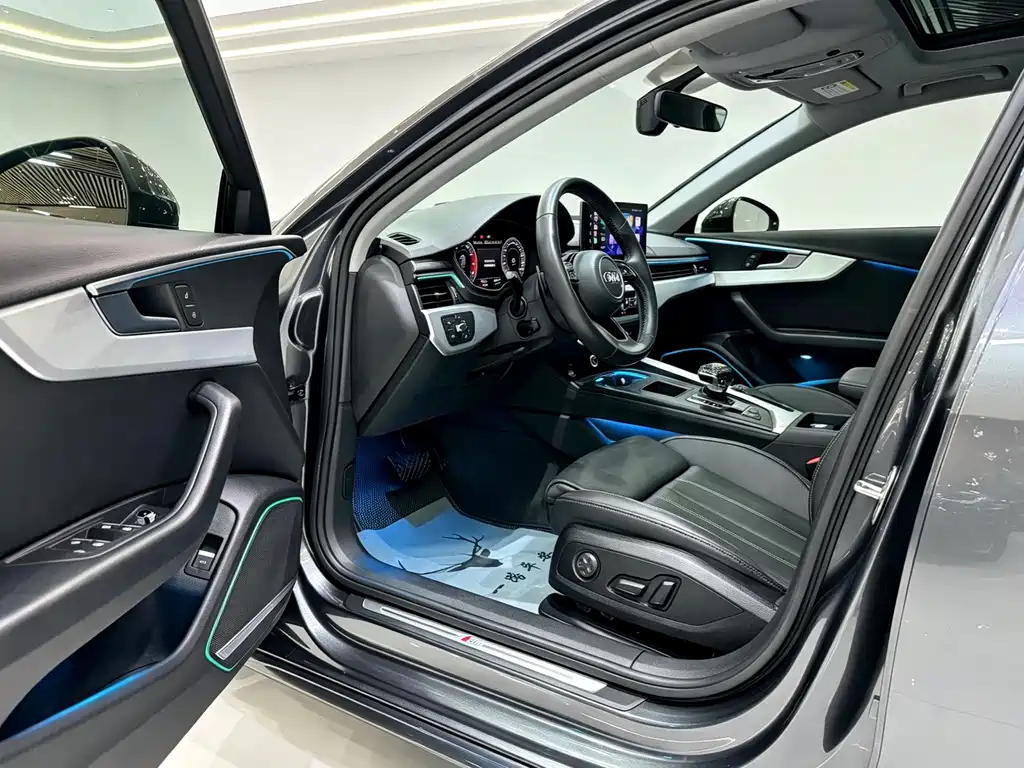 Audi A4L — миниатюра 4