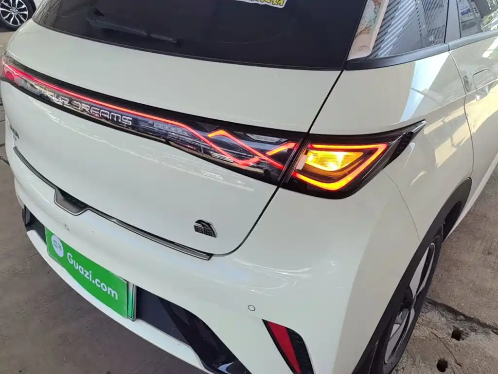 BYD Dolphin — миниатюра 8