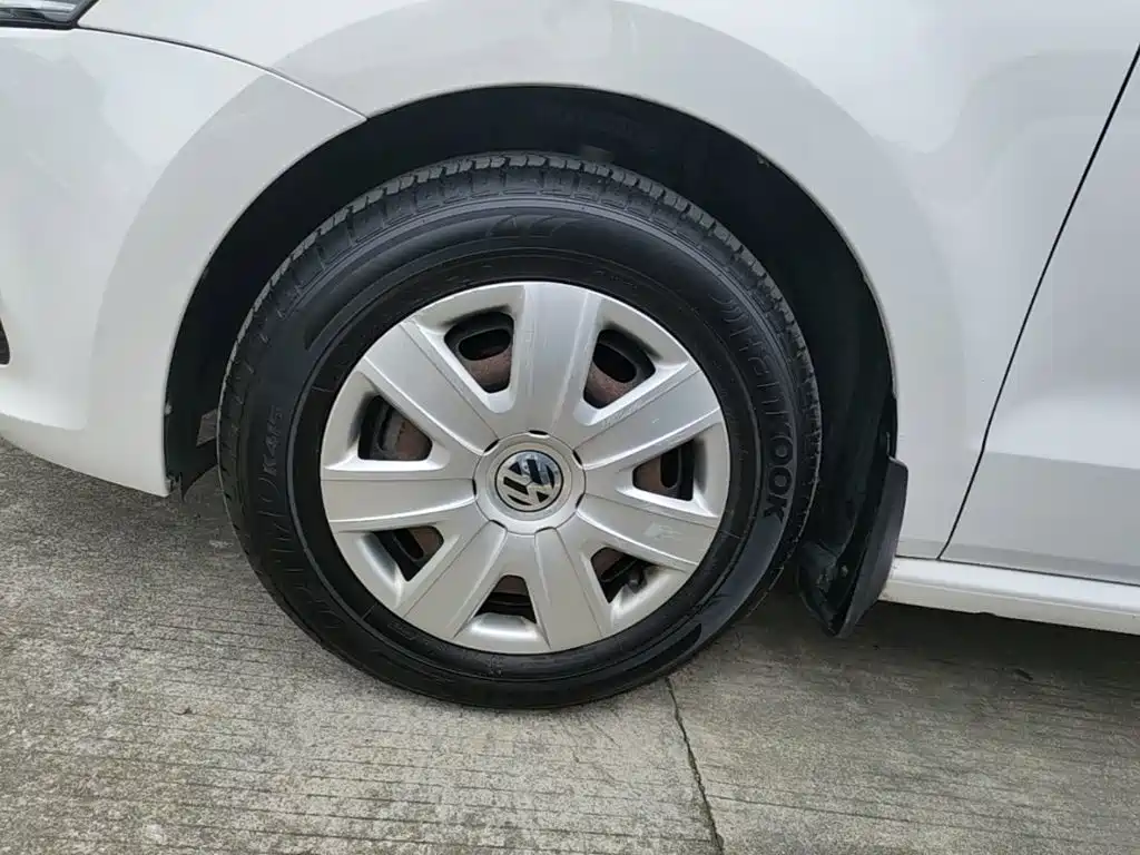 Volkswagen Polo — миниатюра 23