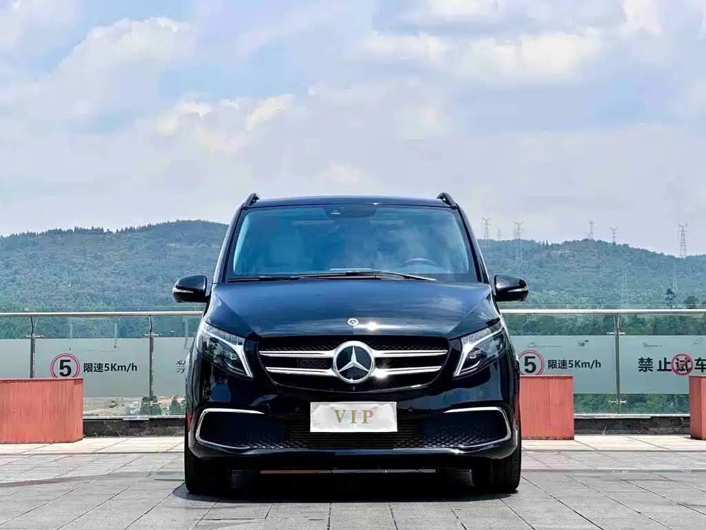 Mercedes-Benz V-Class — миниатюра 2