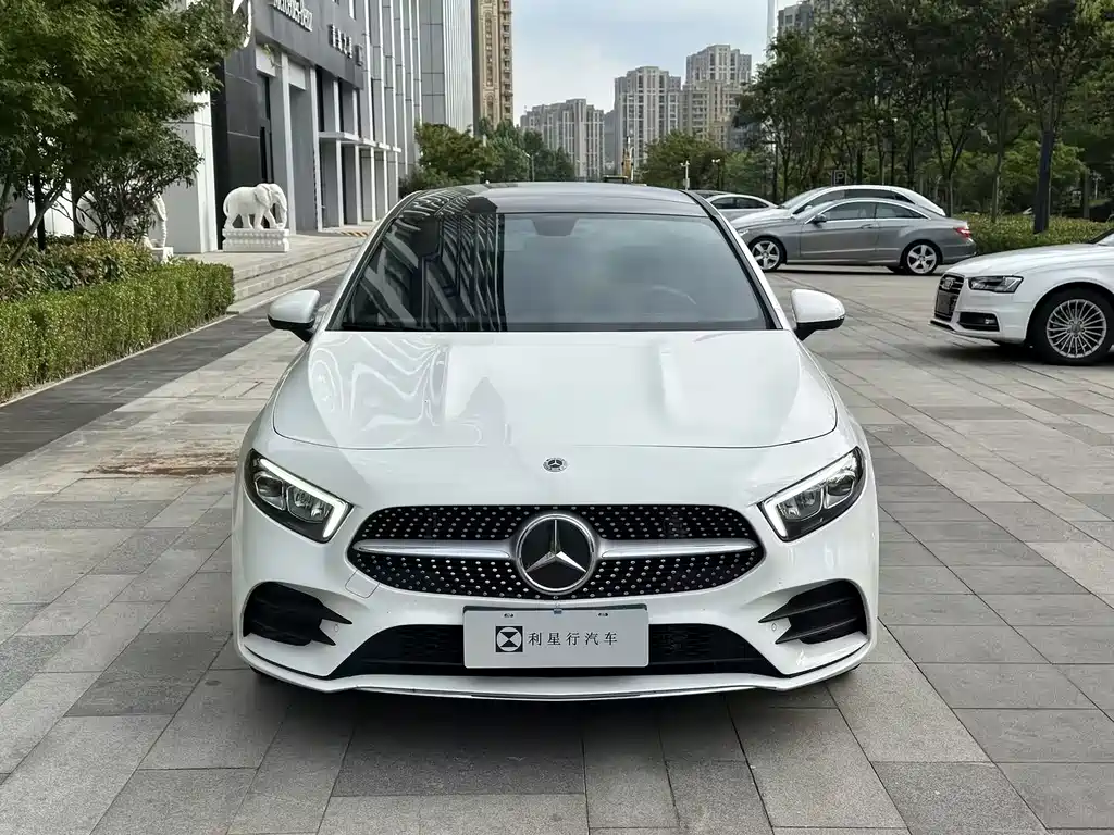Mercedes-Benz A-Class — миниатюра 5