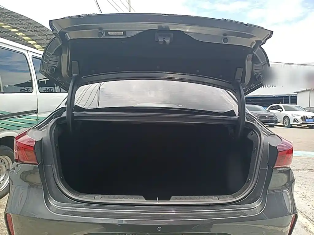 Changan Eado — миниатюра 19