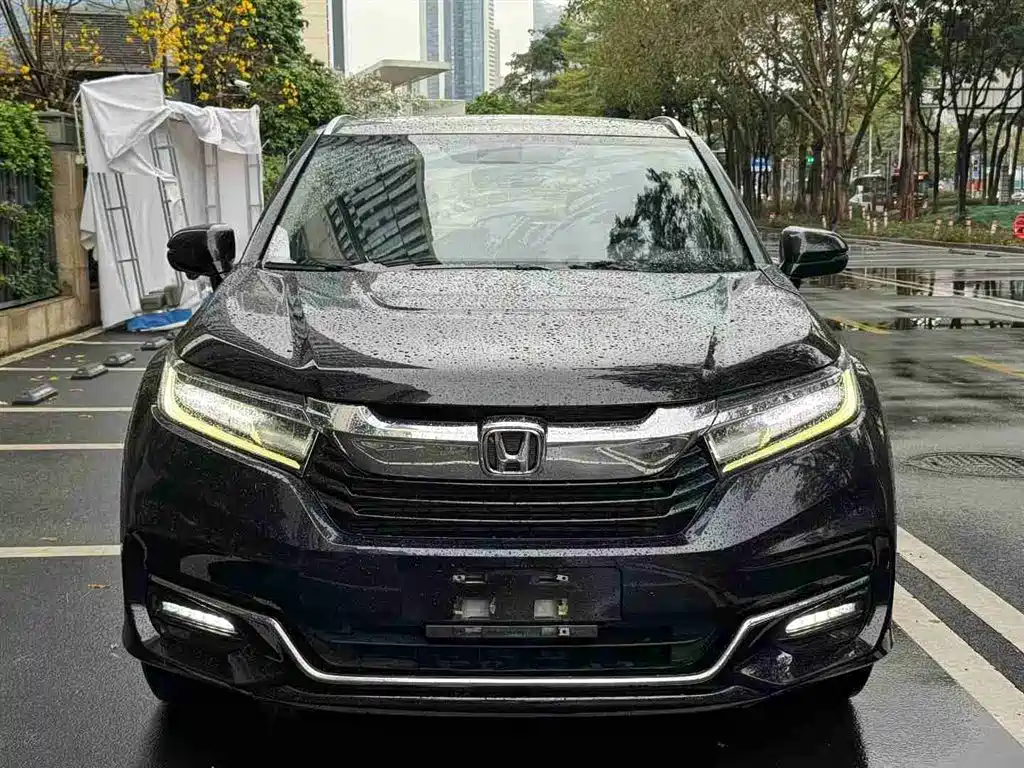 HONDA CROWN ROAD