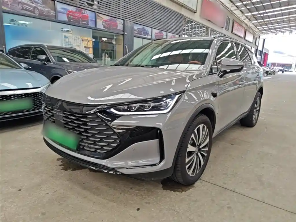 BYD Tang 2025 Smart Drive DM-i 175KM