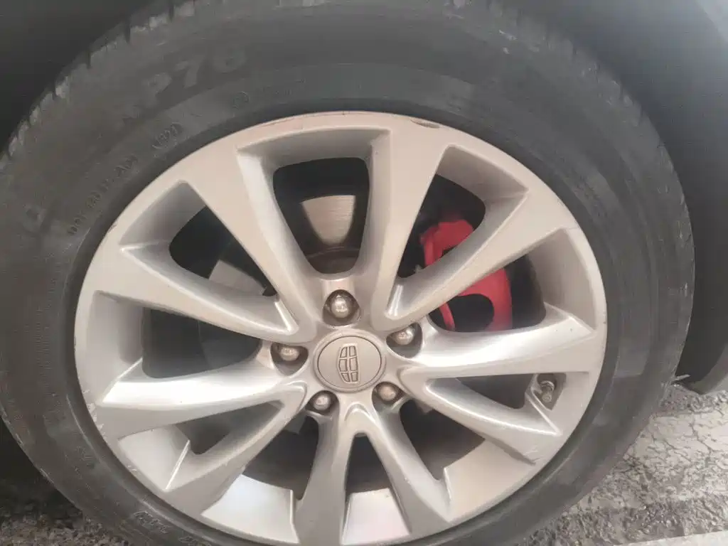 Geely Emgrand GS — миниатюра 24