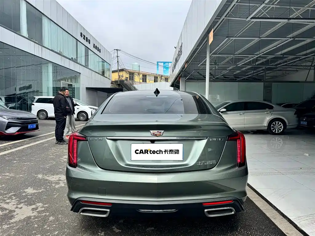 CADILLAC CT5