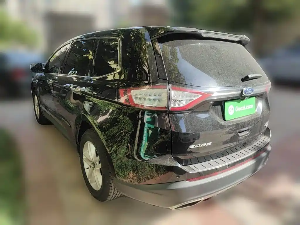 Ford Edge — миниатюра 25