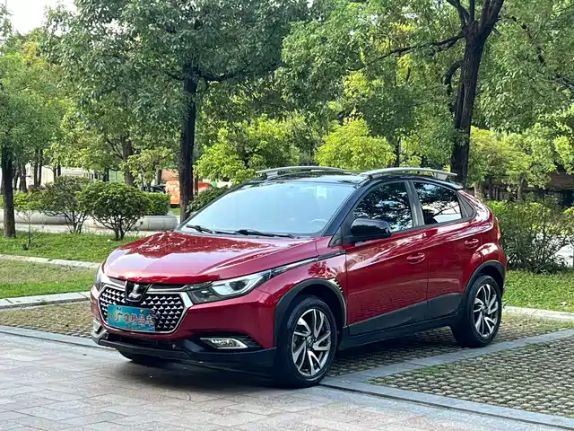 NA ZHIJIE U5 SUV 2018