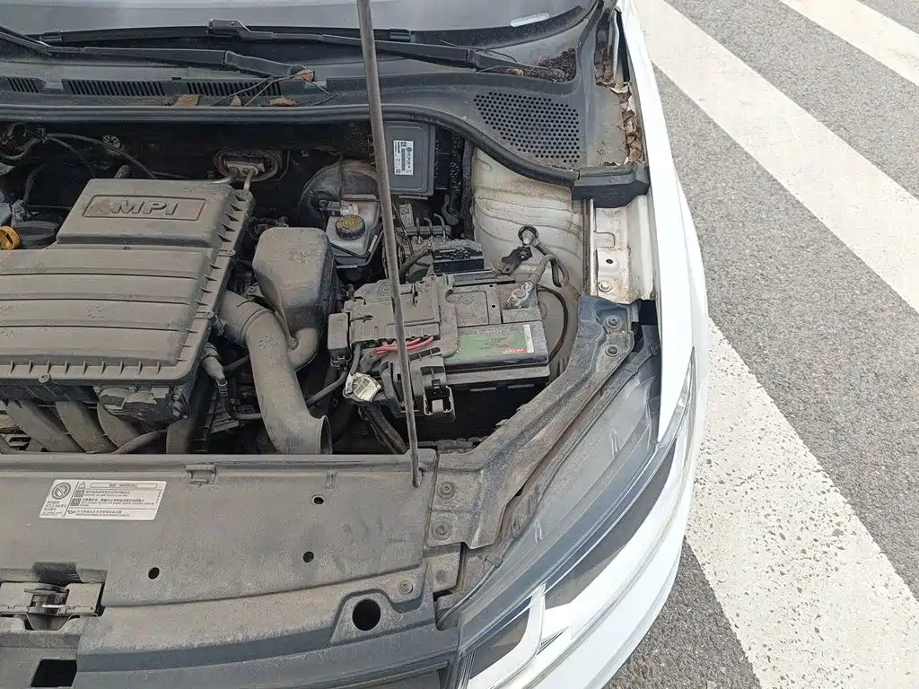Volkswagen Santana — миниатюра 20
