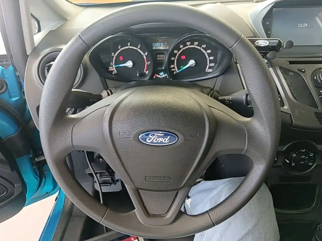 Ford Fiesta — миниатюра 11