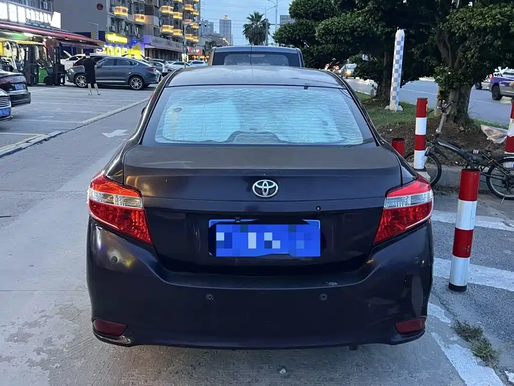 Toyota Vios — миниатюра 4