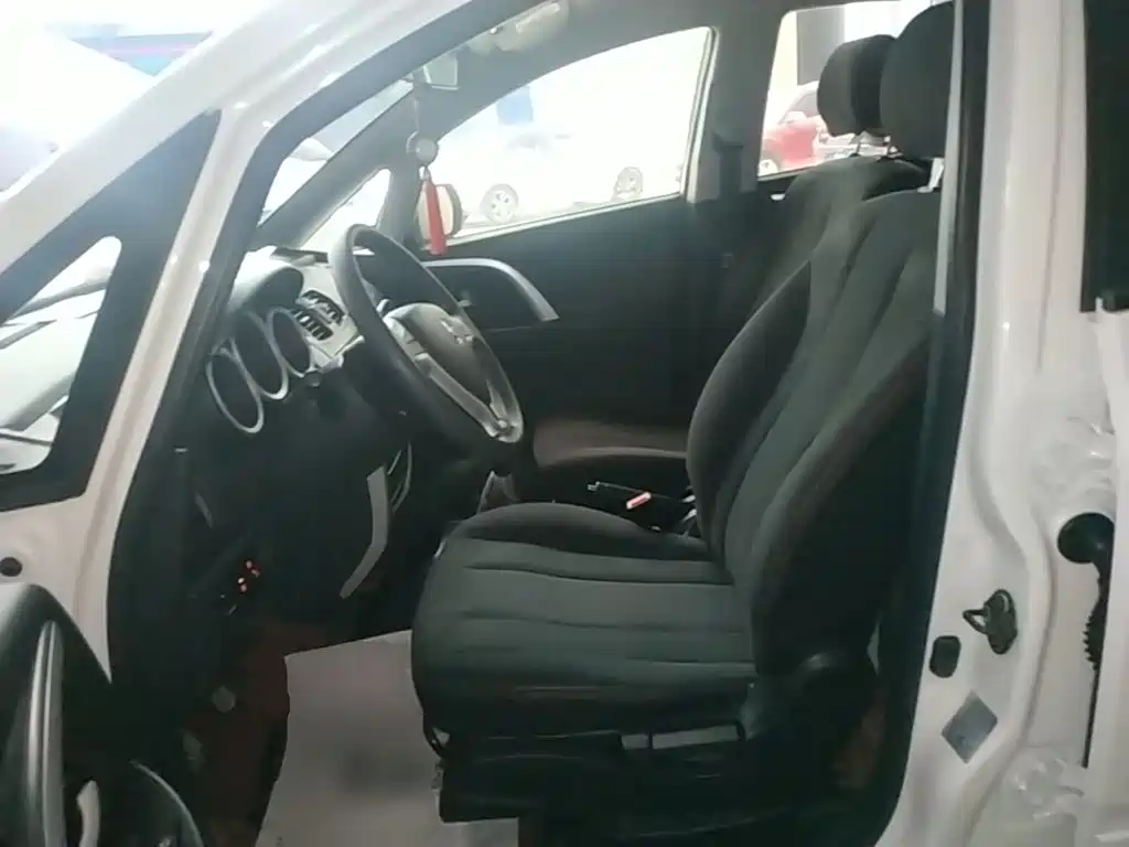 Changan CX20 — миниатюра 15