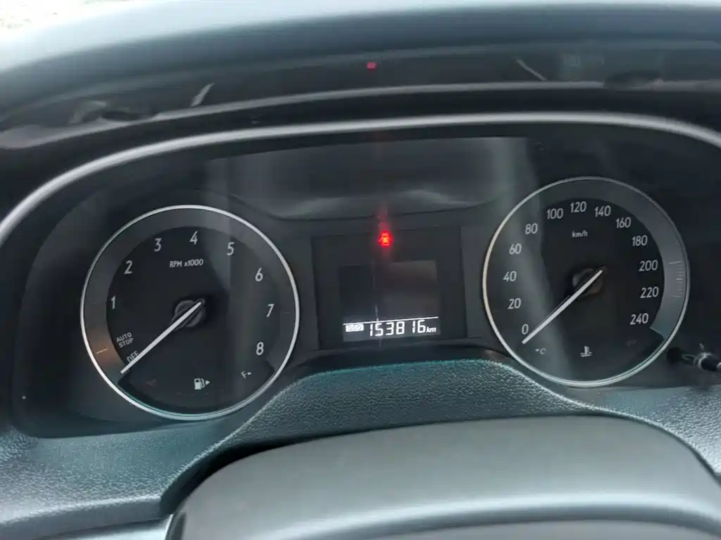 Buick Excelle — миниатюра 12