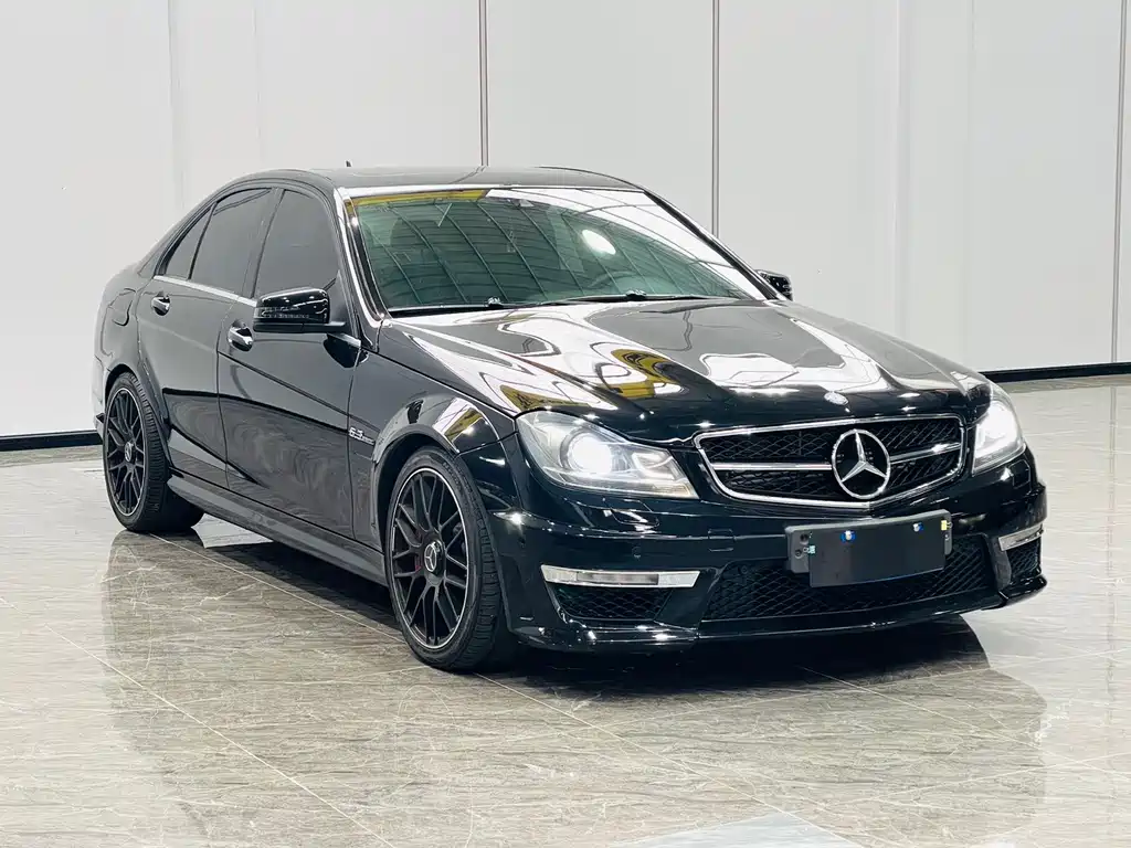Mercedes-Benz C-Class AMG — миниатюра 3