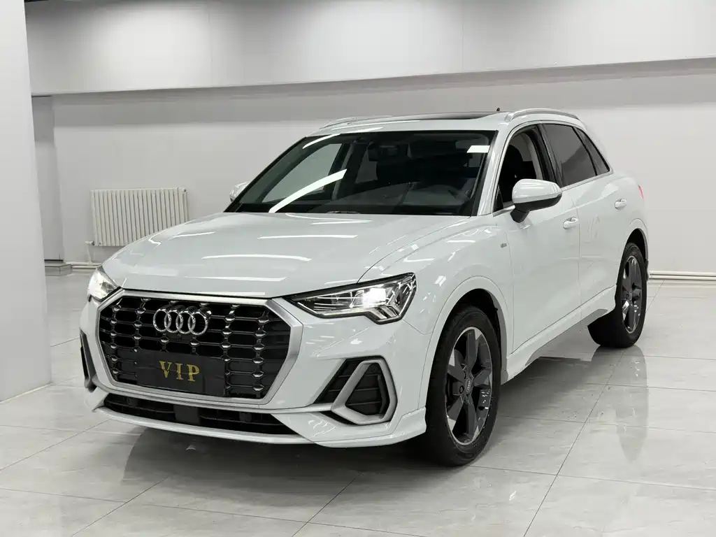 Audi Q3 2021
