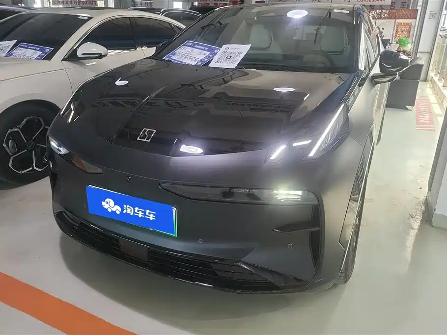 Zeekr X 2026 Max мест
