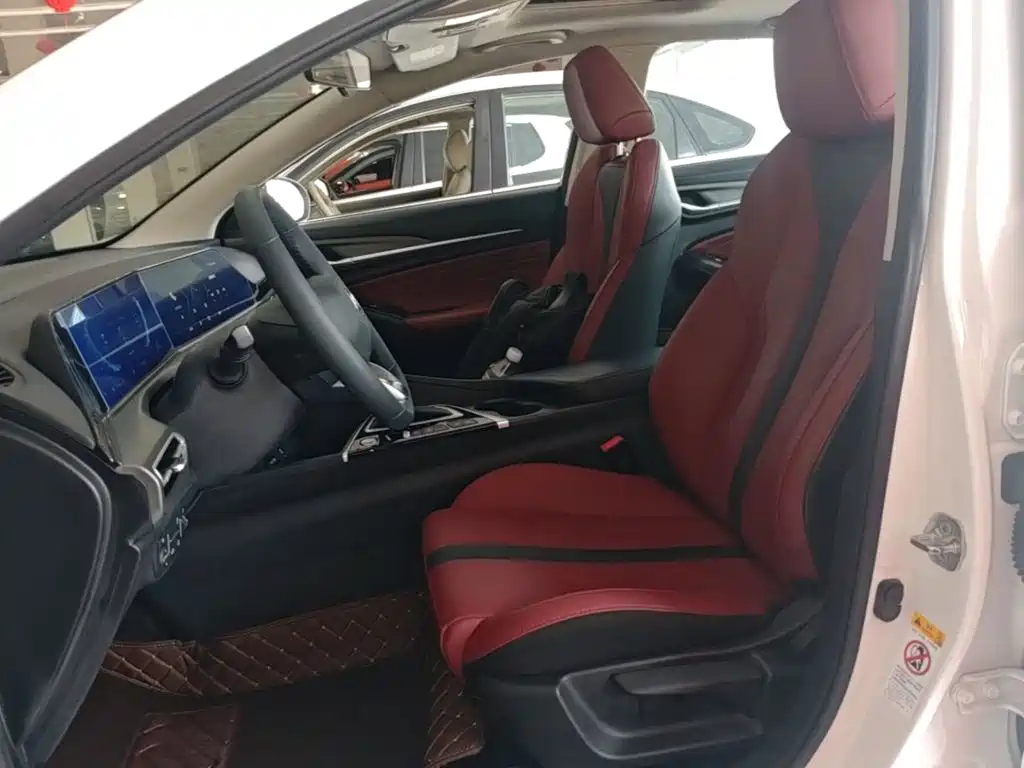 Changan Eado — миниатюра 15