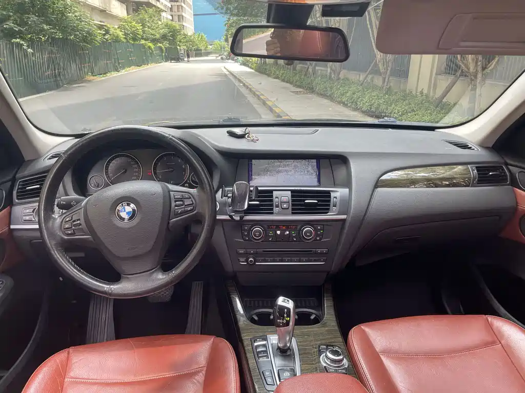 BMW X3 (Import) — миниатюра 9