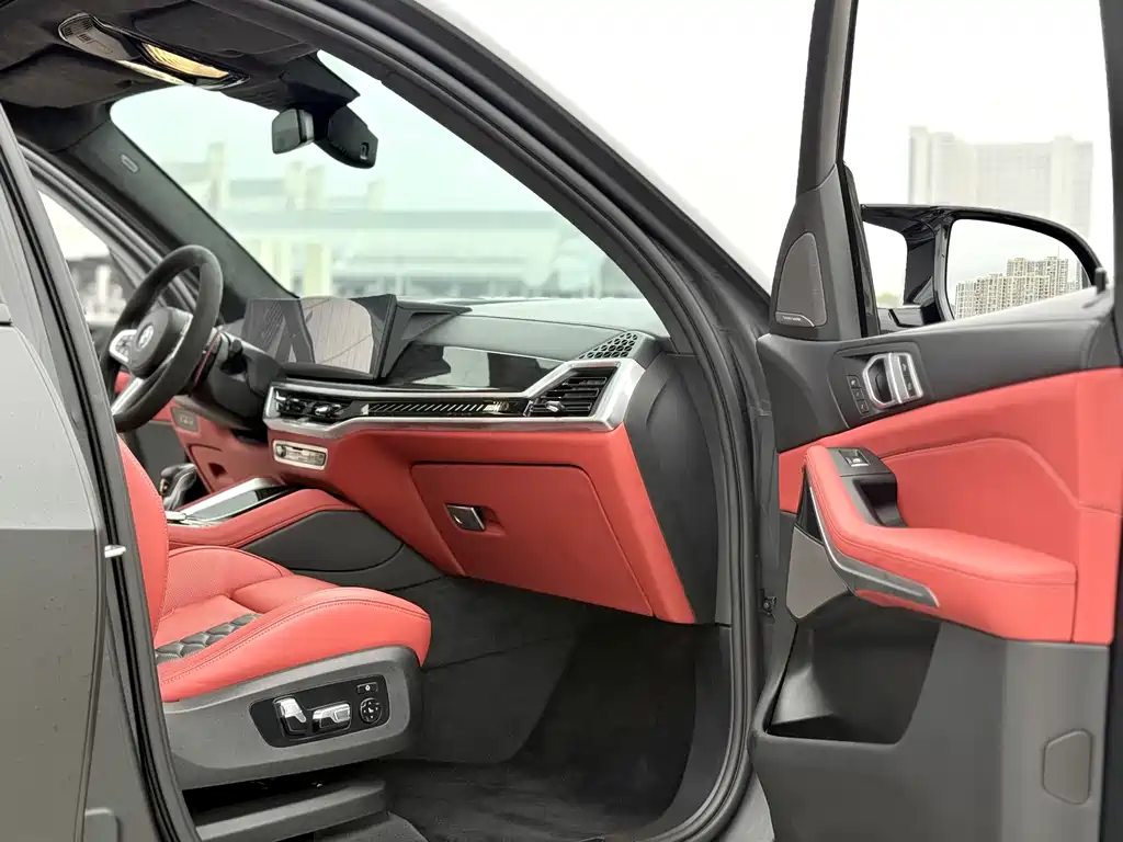 BMW X5 M — миниатюра 7