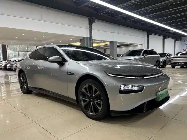 2022 Xpeng P7