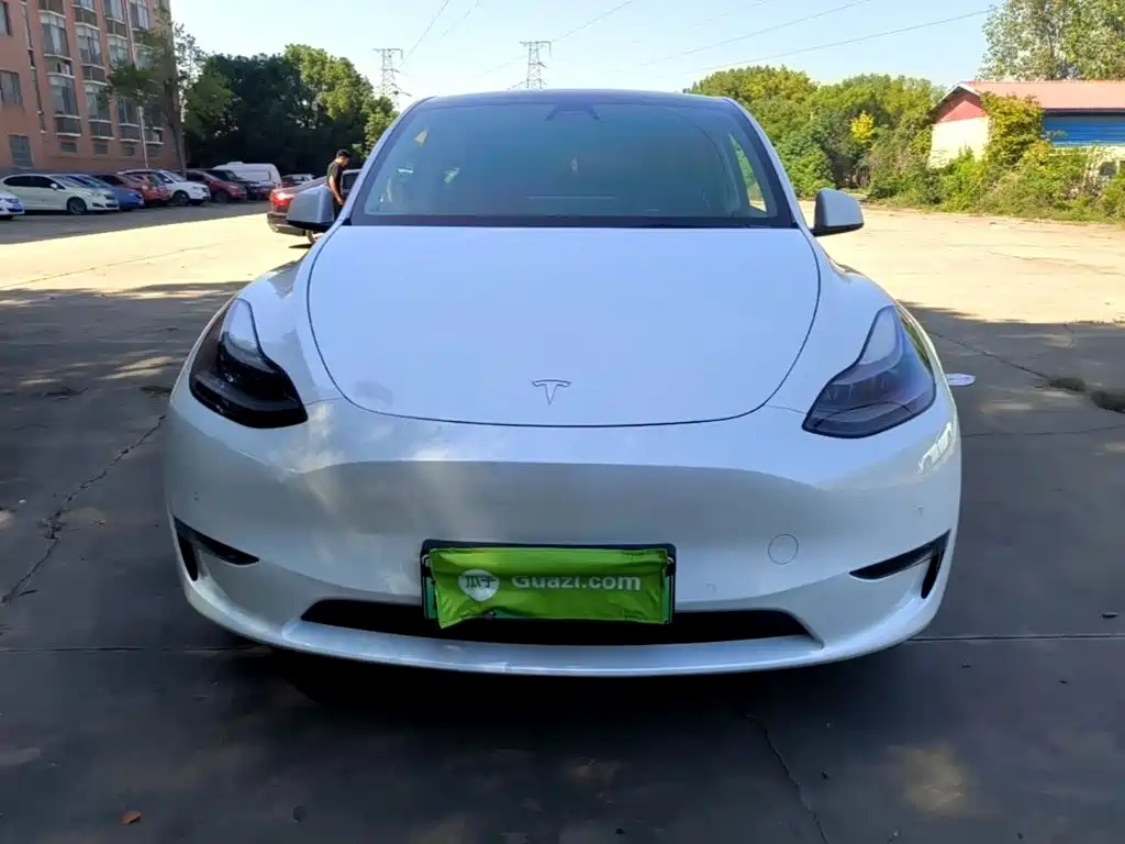 Tesla Model Y — фотографии объявления, Фото 3