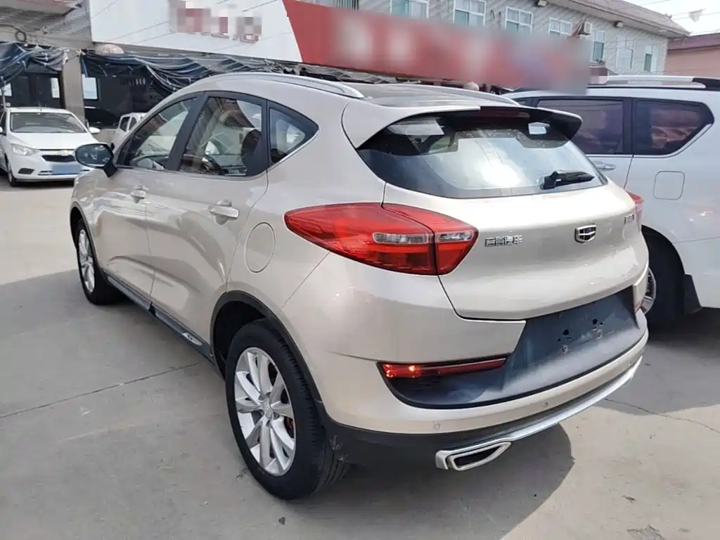Geely Emgrand GS — миниатюра 5