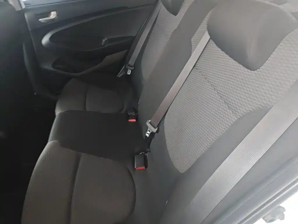 Hyundai Verna — миниатюра 17