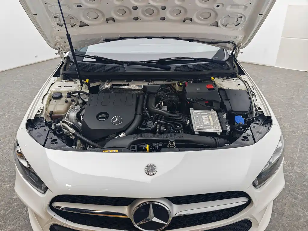 Mercedes-Benz A-Class (Import) — миниатюра 13