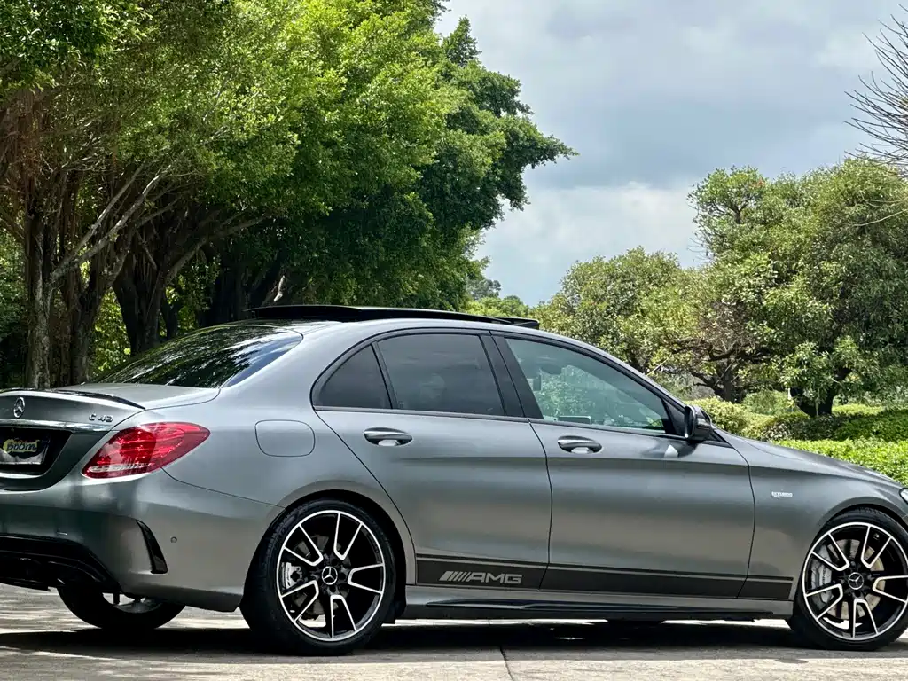 MERCEDES-BENZ C CLASS AMG